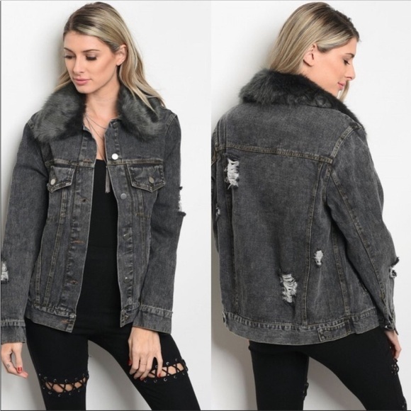 NWT Denim Jacket Distressed Grey Small 100% Cotton Faux Fur Detachable Collar - Picture 1 of 16